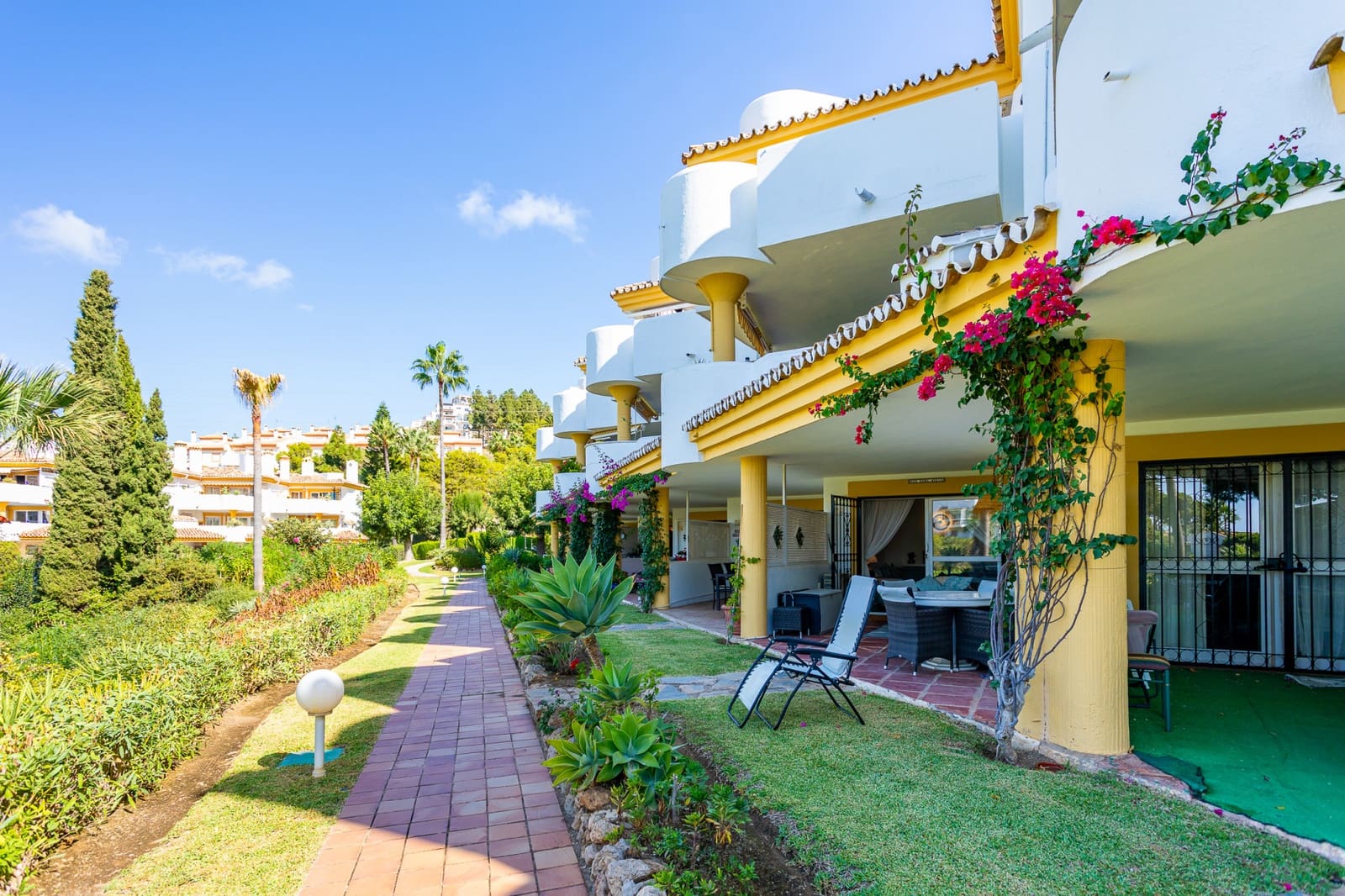 2 chambre Appartement à vendre à Calahonda avec piscine - 280 000 € (Ref: 9310282)