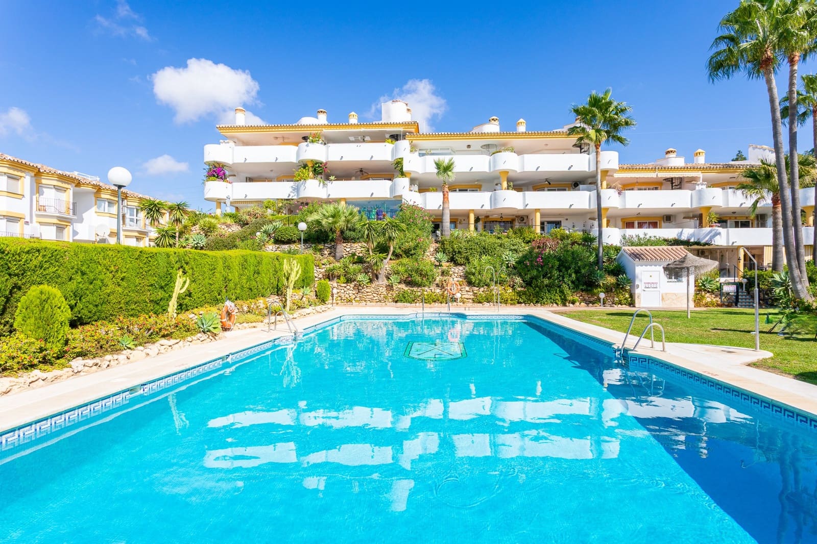 2 chambre Appartement à vendre à Calahonda avec piscine - 280 000 € (Ref: 9310282)