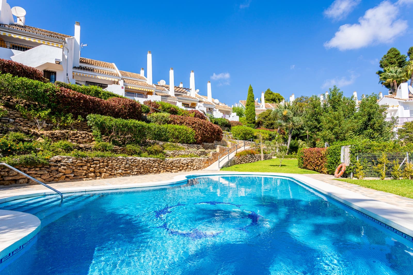 4 chambre Maison de Ville à vendre à Calahonda avec piscine garage - 495 000 € (Ref: 9317045)