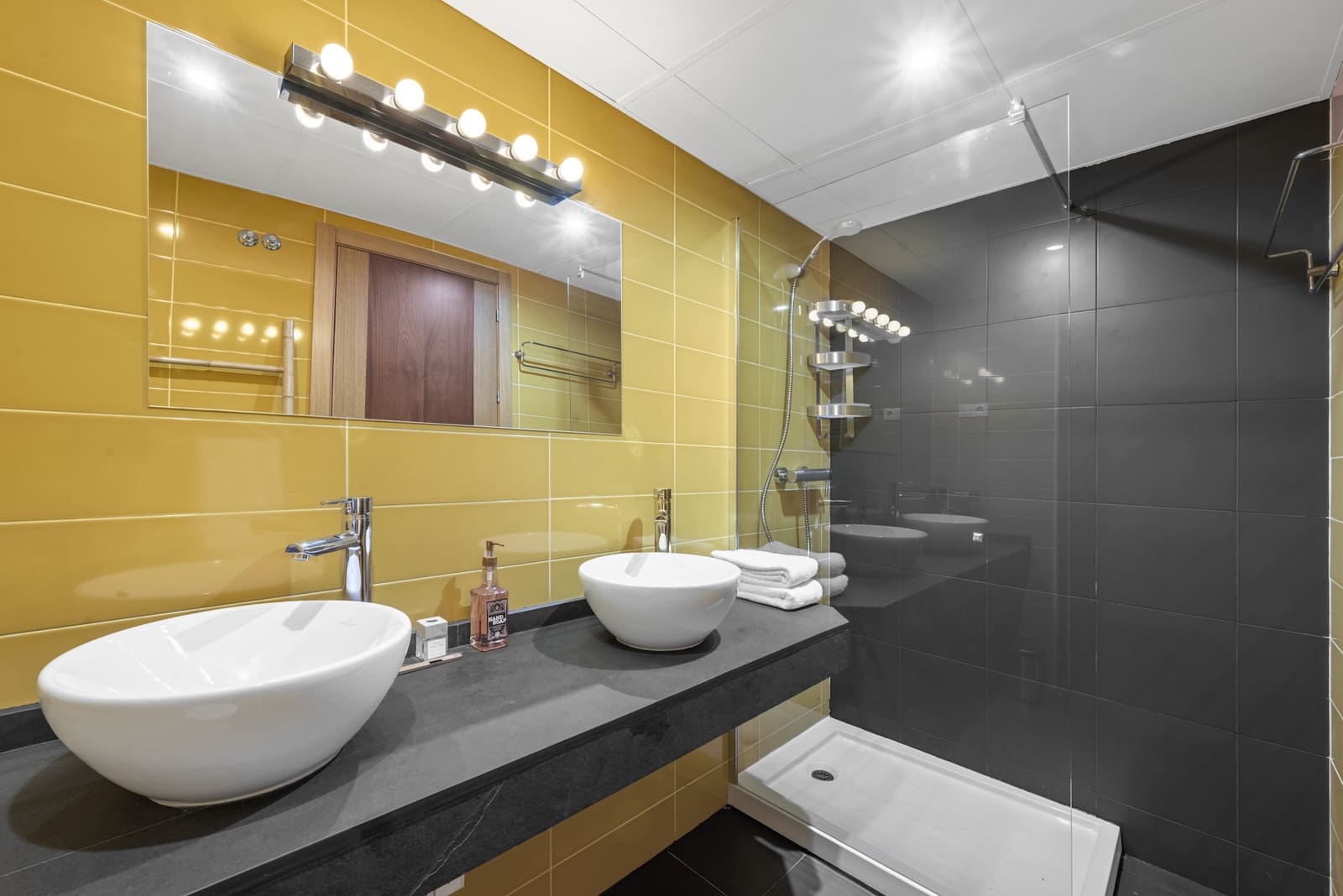 2 Zimmer Penthouse zu verkaufen in Riviera del Sol mit Pool Garage - 375.000 € (Ref: 9337339)