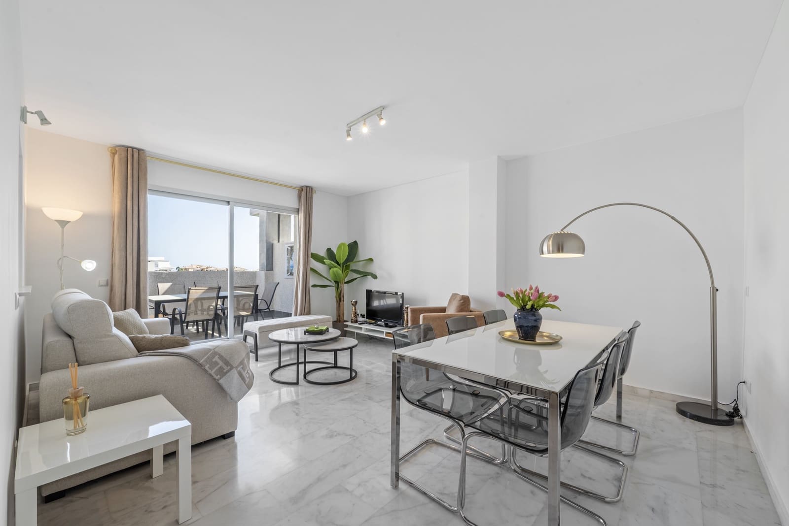 2 bedroom Penthouse for sale in Riviera del Sol with pool garage - € 375,000 (Ref: 9337339)