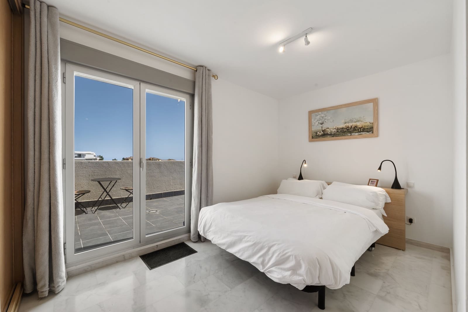 2 slaapkamer Penthouse te koop in Riviera del Sol met zwembad garage - € 395.000 (Ref: 9337340)