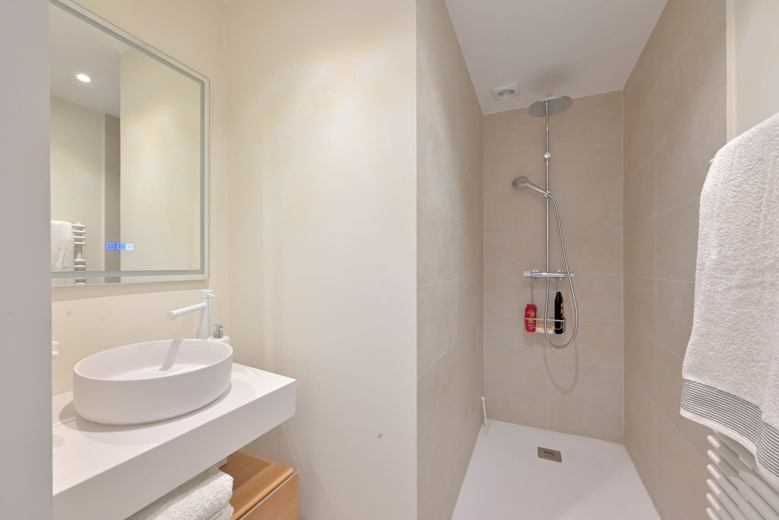 3 slaapkamer Penthouse te koop in Calahonda met zwembad - € 599.000 (Ref: 9340406)