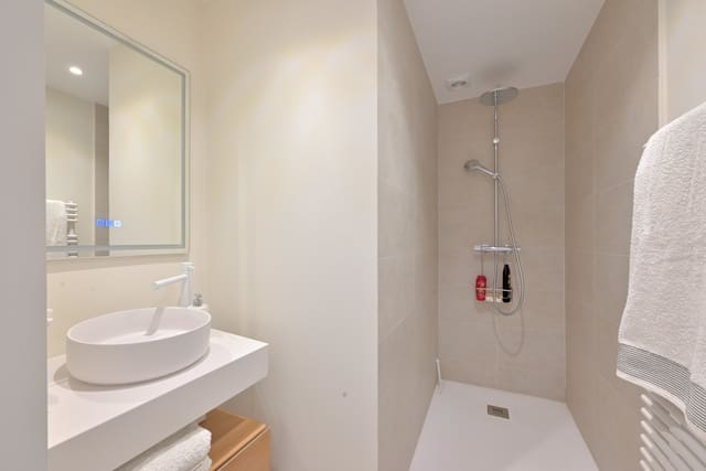 3 Zimmer Penthouse zu verkaufen in Calahonda, Mijas mit Pool - 599.000 € (Ref: 9340406)