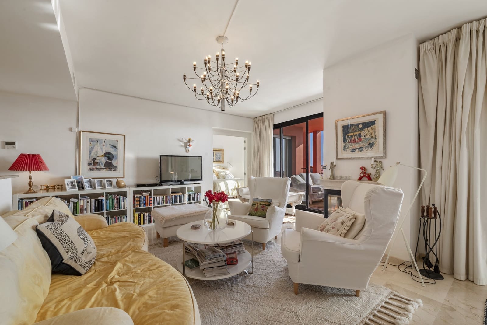 2 makuuhuone Huoneisto myytävänä paikassa Calahonda mukana uima-altaan 
autotalli - 420 000 € (Ref: 9340407)