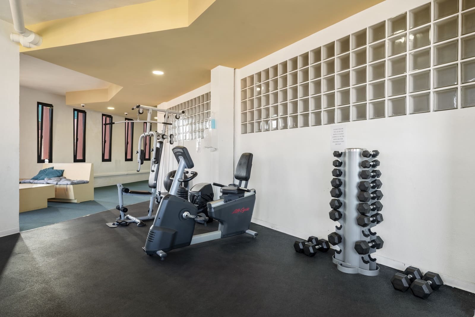 2 makuuhuone Huoneisto myytävänä paikassa Calahonda mukana uima-altaan 
autotalli - 420 000 € (Ref: 9340407)