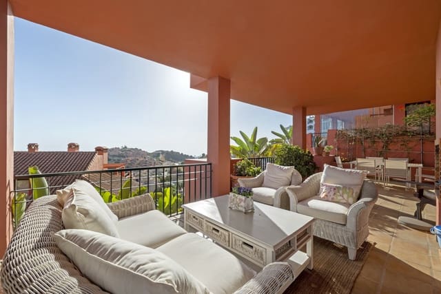 2 bedroom Apartment for sale in Calahonda, Mijas with pool garage - € 420,000 (Ref: 9340407)