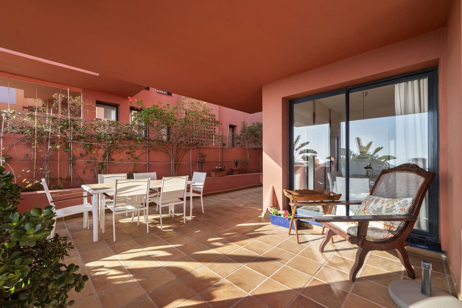 2 makuuhuone Huoneisto myytävänä paikassa Calahonda mukana uima-altaan 
autotalli - 420 000 € (Ref: 9340407)