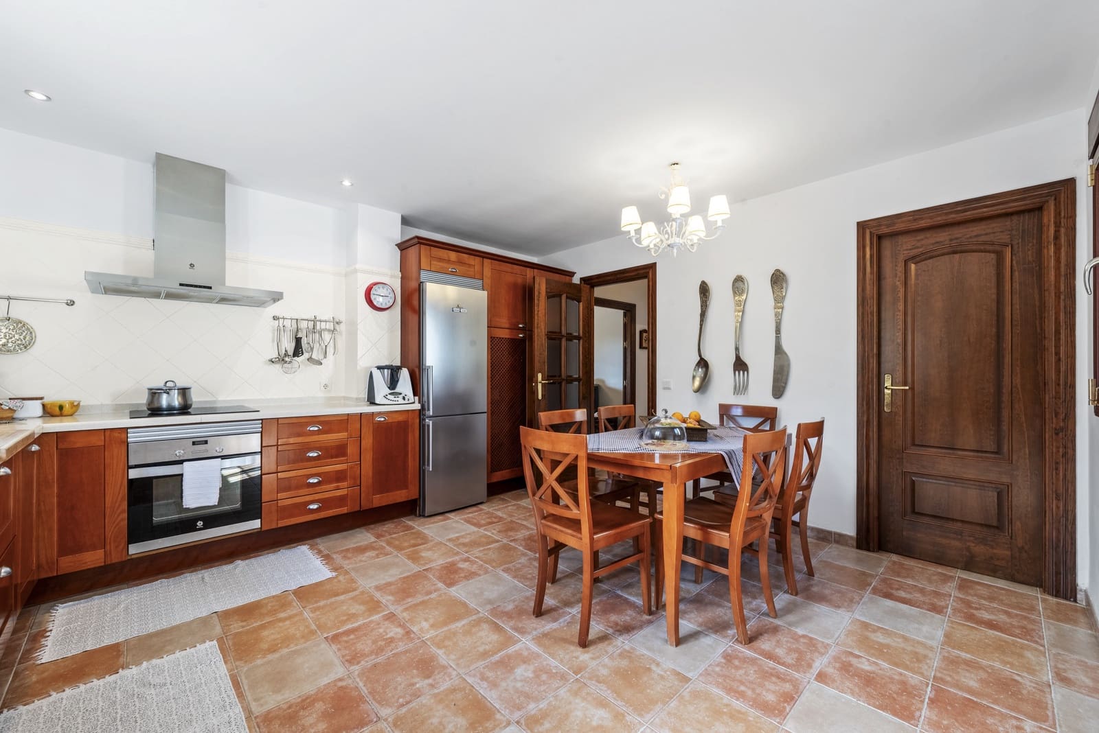 5 slaapkamer Villa te koop in Mijas Costa met zwembad garage - € 1.150.000 (Ref: 9357961)