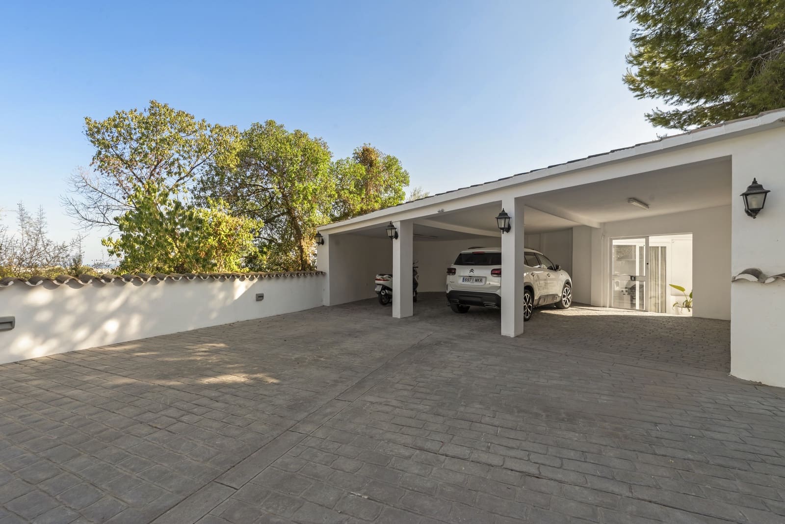 4 soverom Villa til salgs i Mijas Costa med svømmebasseng garasje - € 1 795 000 (Ref: 9357963)