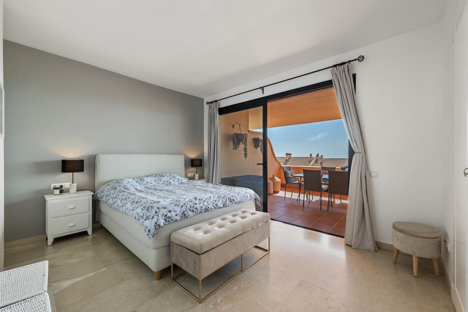 3 slaapkamer Penthouse te koop in Calahonda met zwembad garage - € 575.000 (Ref: 9357964)