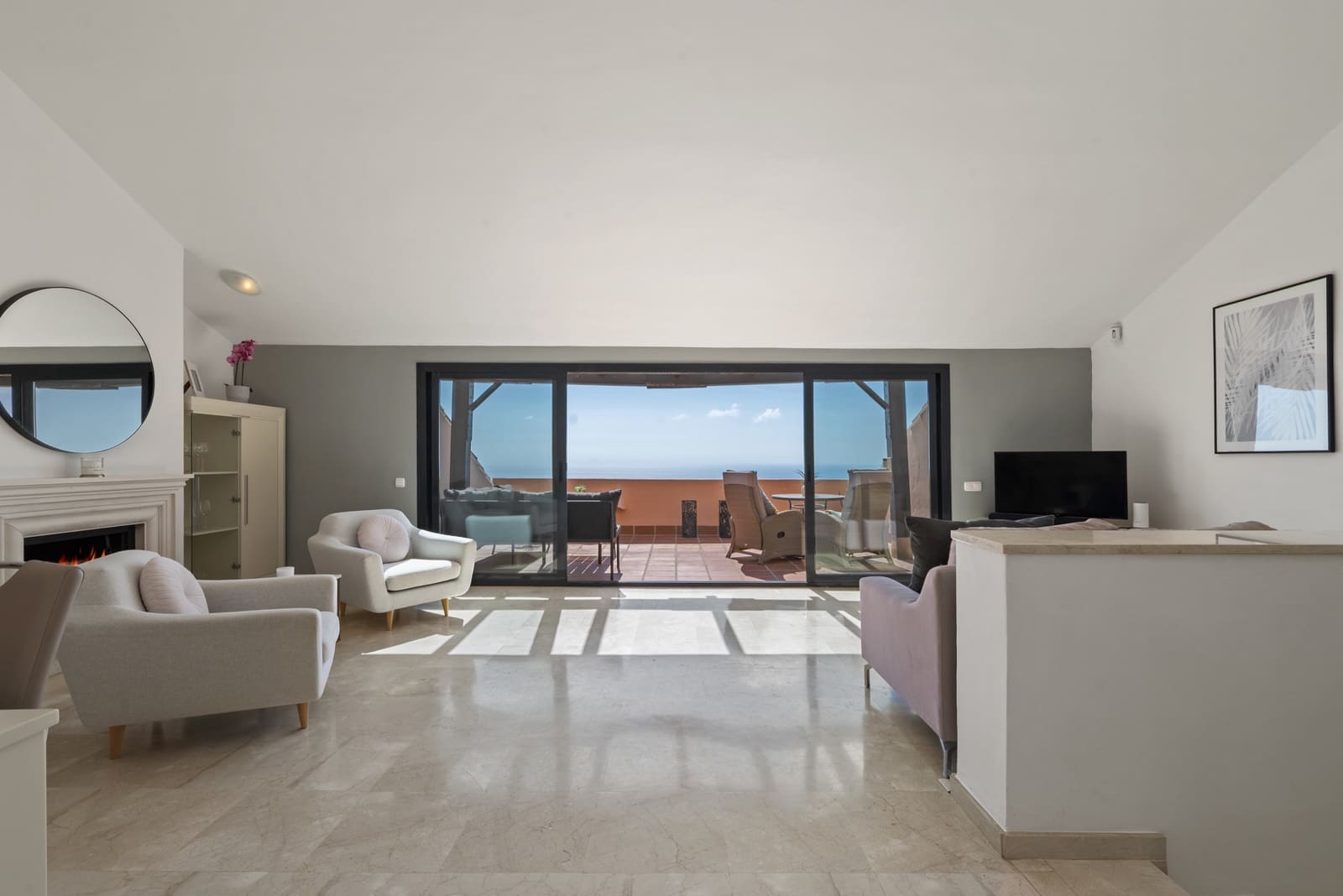 3 slaapkamer Penthouse te koop in Calahonda met zwembad garage - € 575.000 (Ref: 9357964)