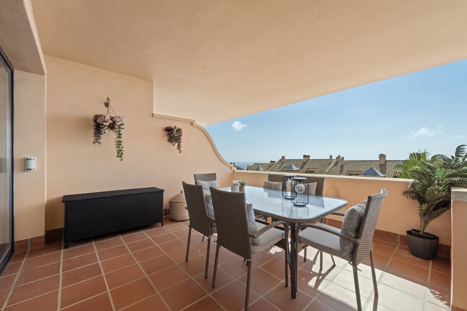 3 slaapkamer Penthouse te koop in Calahonda met zwembad garage - € 575.000 (Ref: 9357964)
