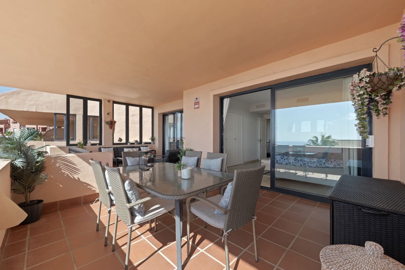3 slaapkamer Penthouse te koop in Calahonda met zwembad garage - € 575.000 (Ref: 9357964)