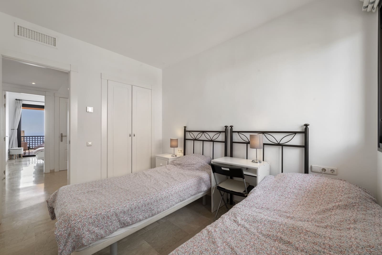 3 slaapkamer Penthouse te koop in Calahonda met zwembad garage - € 575.000 (Ref: 9357964)
