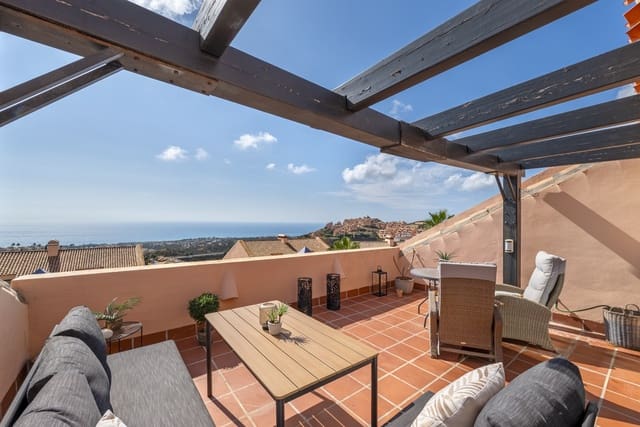 3 soverom Penthouse til salgs i Calahonda, Mijas med svømmebasseng garasje - € 575 000 (Ref: 9357964)
