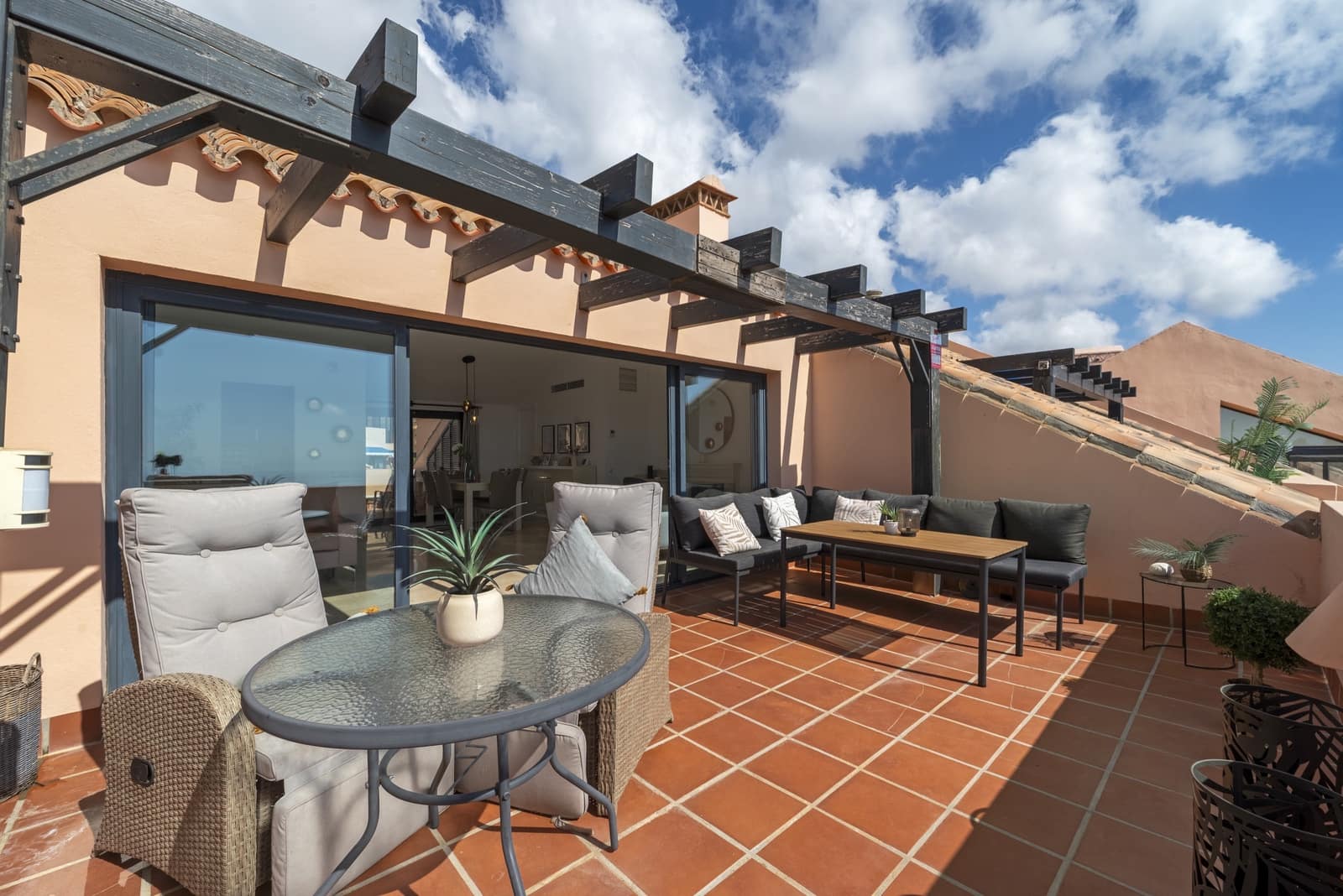 3 slaapkamer Penthouse te koop in Calahonda met zwembad garage - € 575.000 (Ref: 9357964)