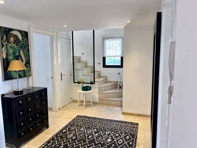3 slaapkamer Penthouse te koop in Calahonda, Mijas met zwembad garage - € 459.000 (Ref: 9357965)