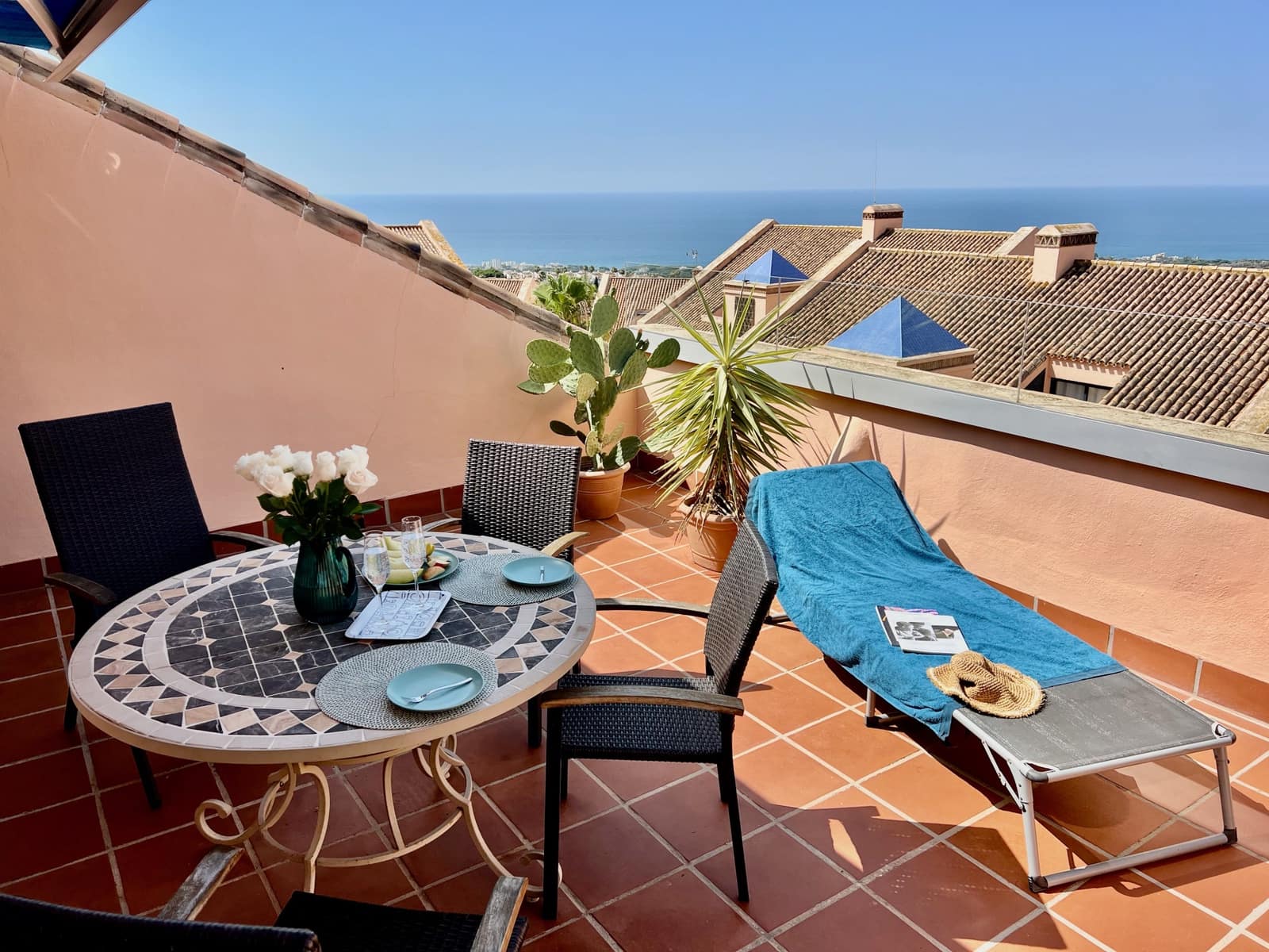 3 slaapkamer Penthouse te koop in Calahonda met zwembad garage - € 459.000 (Ref: 9357965)