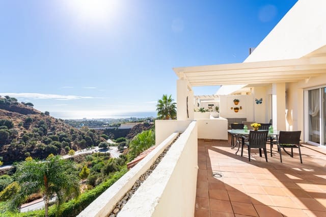 Ático de 2 habitaciones en Calahonda, Mijas en venta con piscina garaje - 340.000 € (Ref: 9357966)