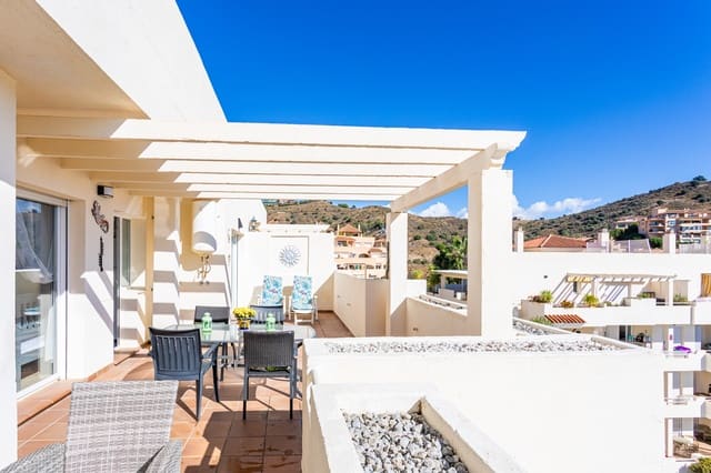 Ático de 2 habitaciones en Calahonda, Mijas en venta con piscina garaje - 340.000 € (Ref: 9357966)