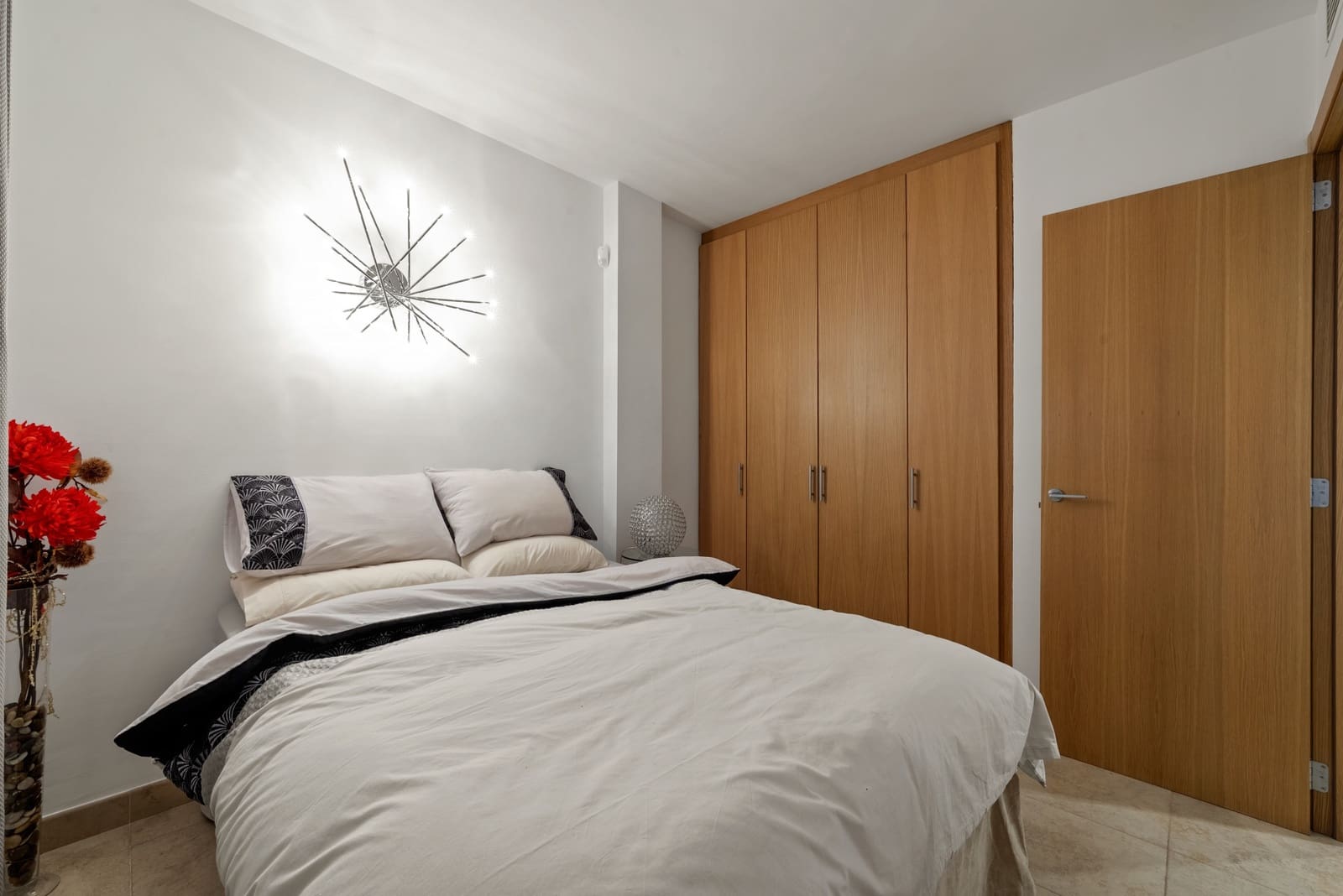 2 soverom Leilighet til salgs i Benalmadena med svømmebasseng garasje - € 525 000 (Ref: 9366781)