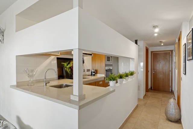 2 soveværelse Lejlighed til salg i Benalmádena med swimmingpool garage - € 525.000 (Ref: 9366781)