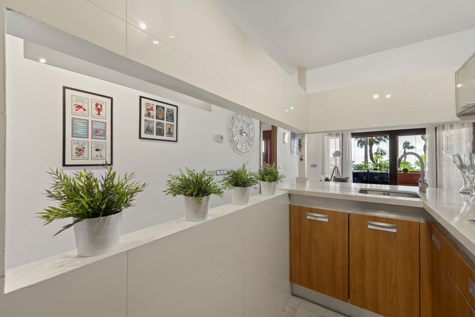 2 soverom Leilighet til salgs i Benalmadena med svømmebasseng garasje - € 525 000 (Ref: 9366781)