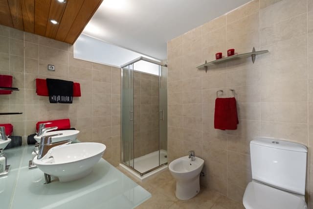 2 soveværelse Lejlighed til salg i Benalmádena med swimmingpool garage - € 525.000 (Ref: 9366781)
