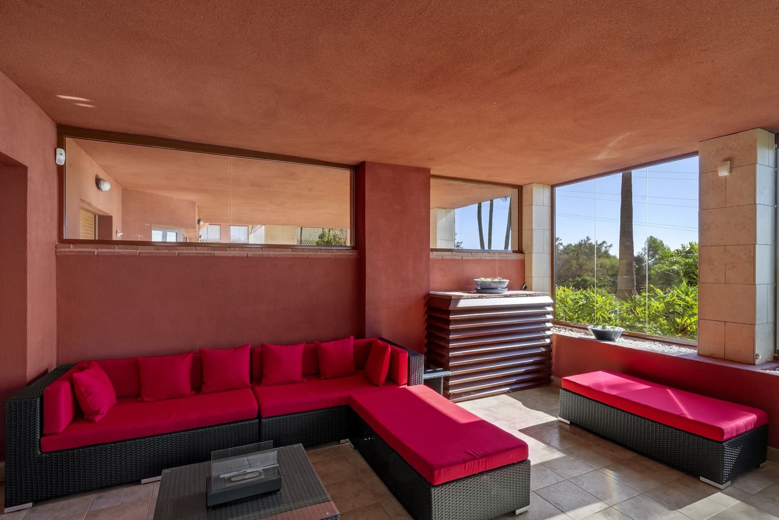 2 soverom Leilighet til salgs i Benalmadena med svømmebasseng garasje - € 525 000 (Ref: 9366781)