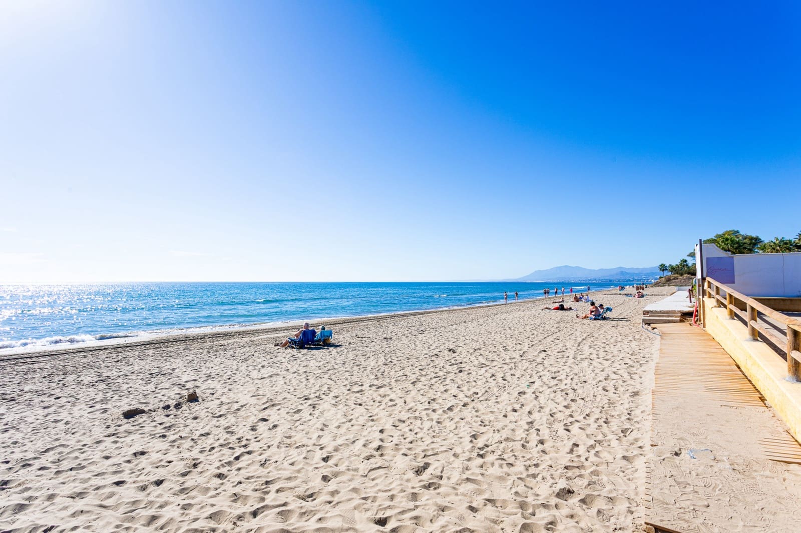 2 soveværelse Lejlighed til salg i Marbella med swimmingpool garage - € 650.000 (Ref: 9390055)