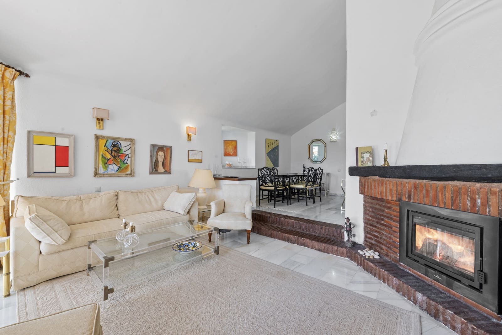 2 sovrum Takvåning till salu i Calahonda med pool - 370 000 € (Ref: 9406086)