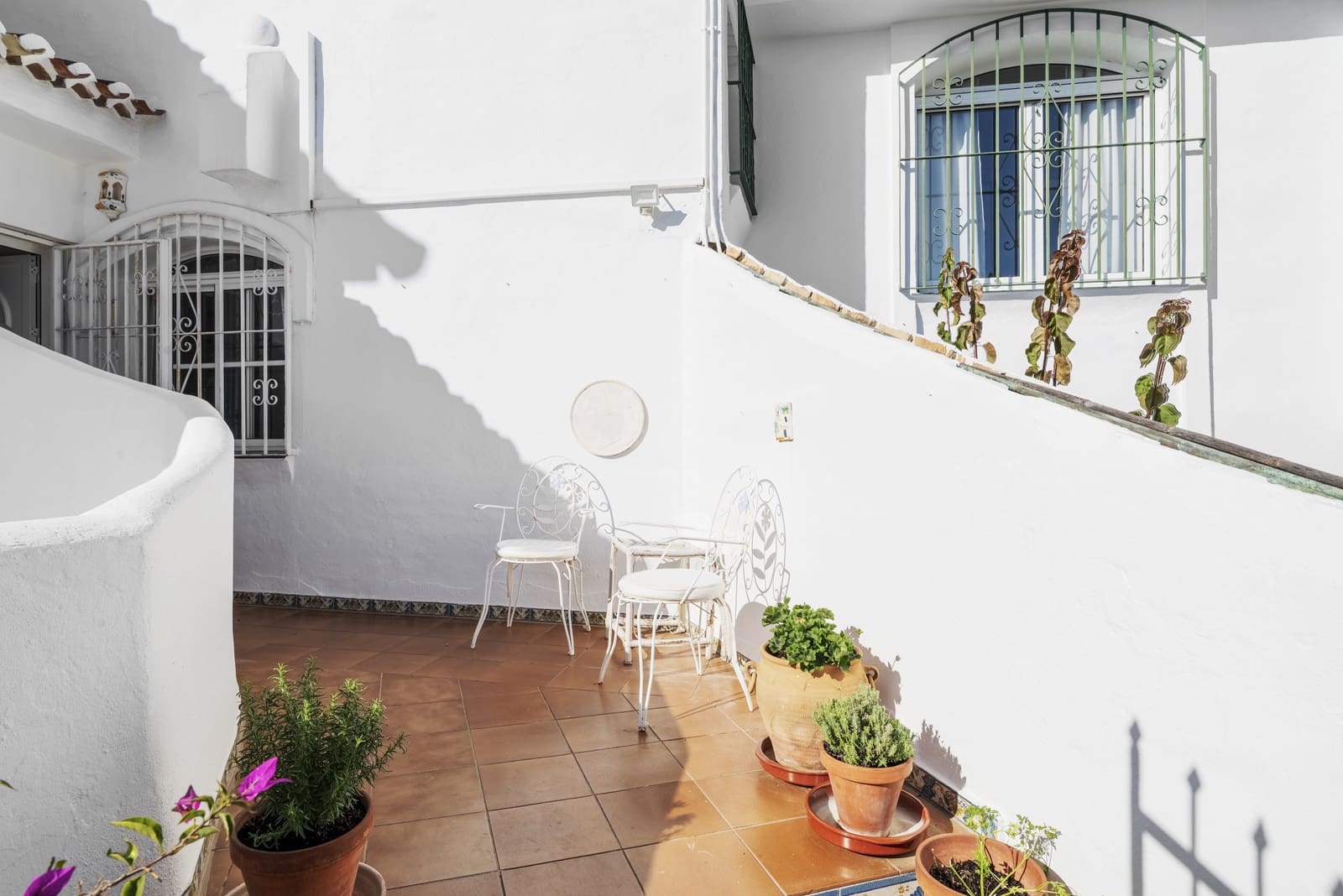 2 sovrum Takvåning till salu i Calahonda med pool - 370 000 € (Ref: 9406086)