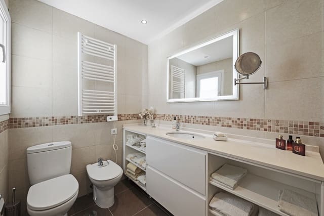 2 soverom Penthouse til salgs i Calahonda, Mijas med svømmebasseng - € 370 000 (Ref: 9406086)