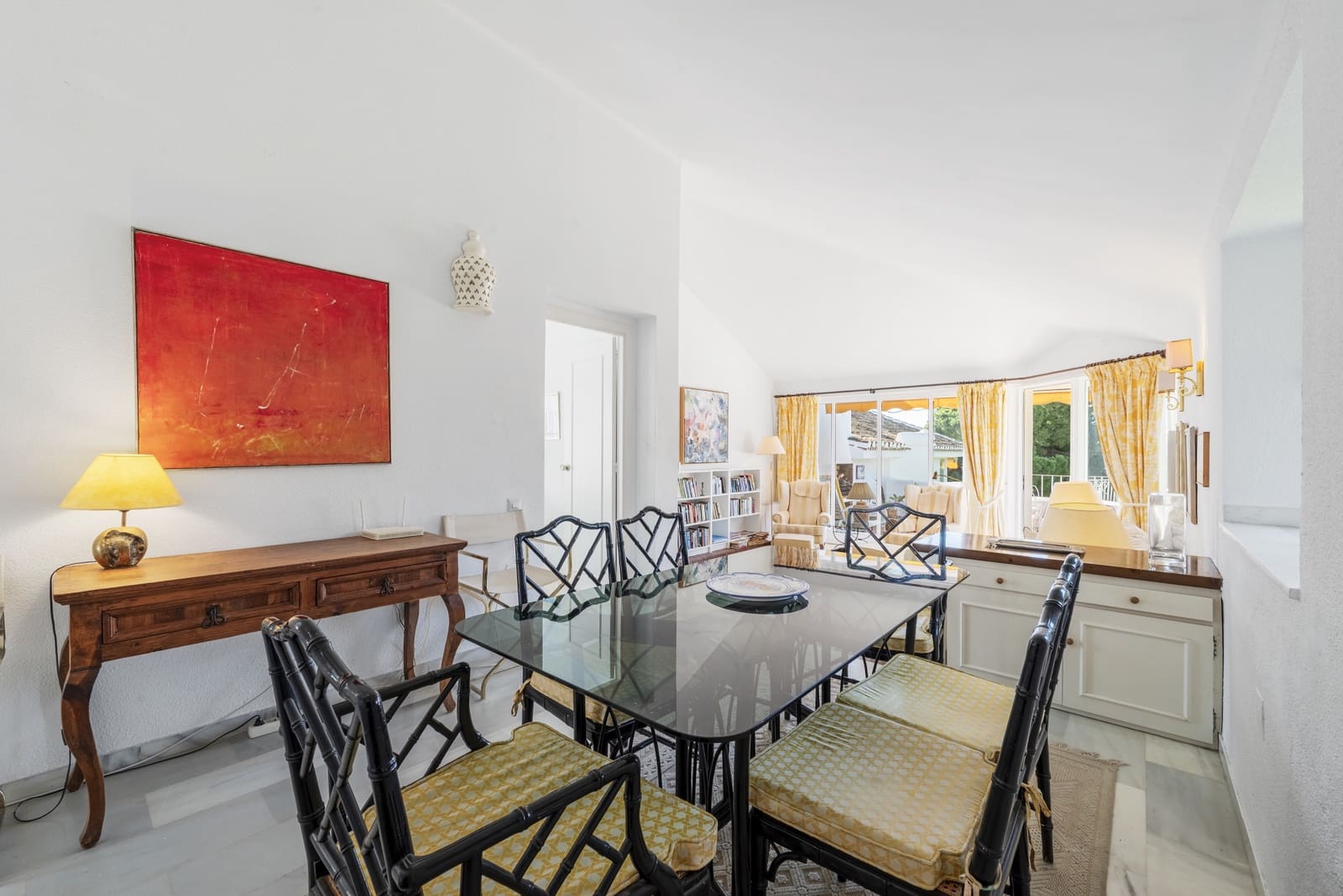 2 sovrum Takvåning till salu i Calahonda med pool - 370 000 € (Ref: 9406086)