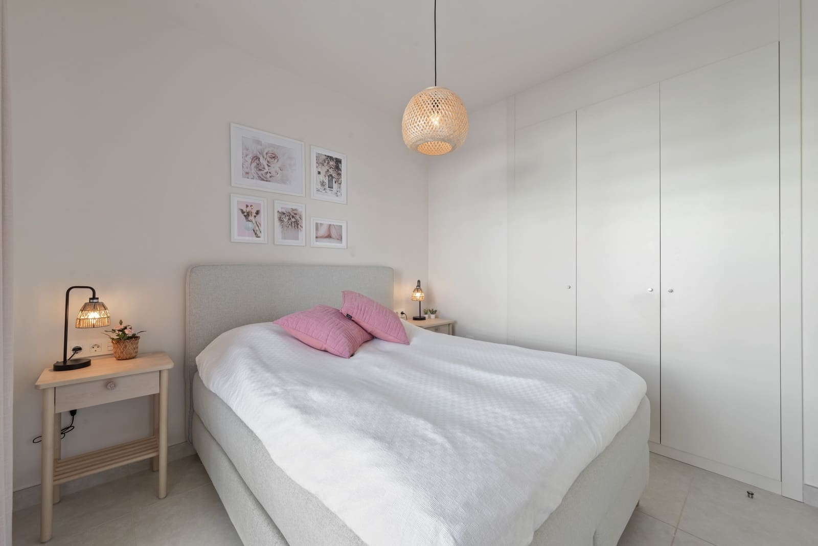 2 sypialnia Apartament na sprzedaż w La Cala de Mijas z basenem garażem - 595 000 € (Ref: 9413453)