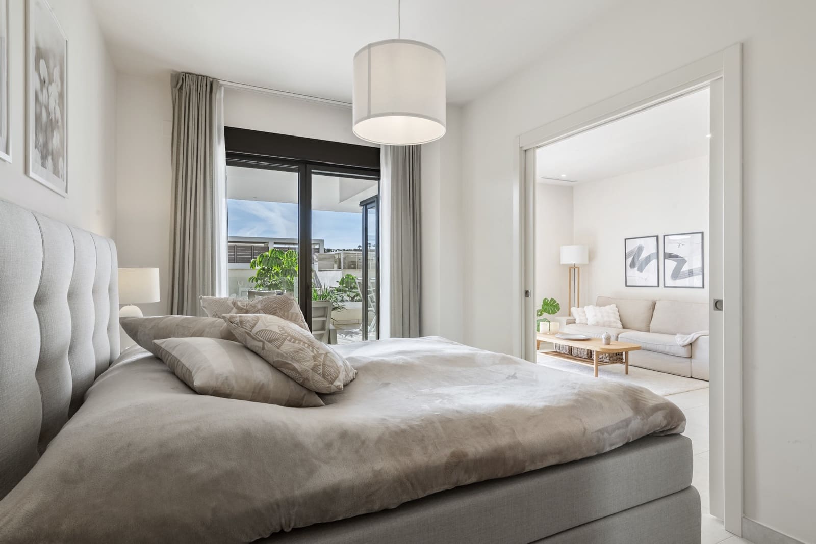 2 sypialnia Apartament na sprzedaż w La Cala de Mijas z basenem garażem - 595 000 € (Ref: 9413453)