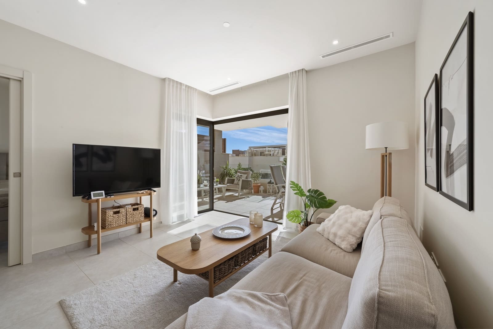 2 sypialnia Apartament na sprzedaż w La Cala de Mijas z basenem garażem - 595 000 € (Ref: 9413453)