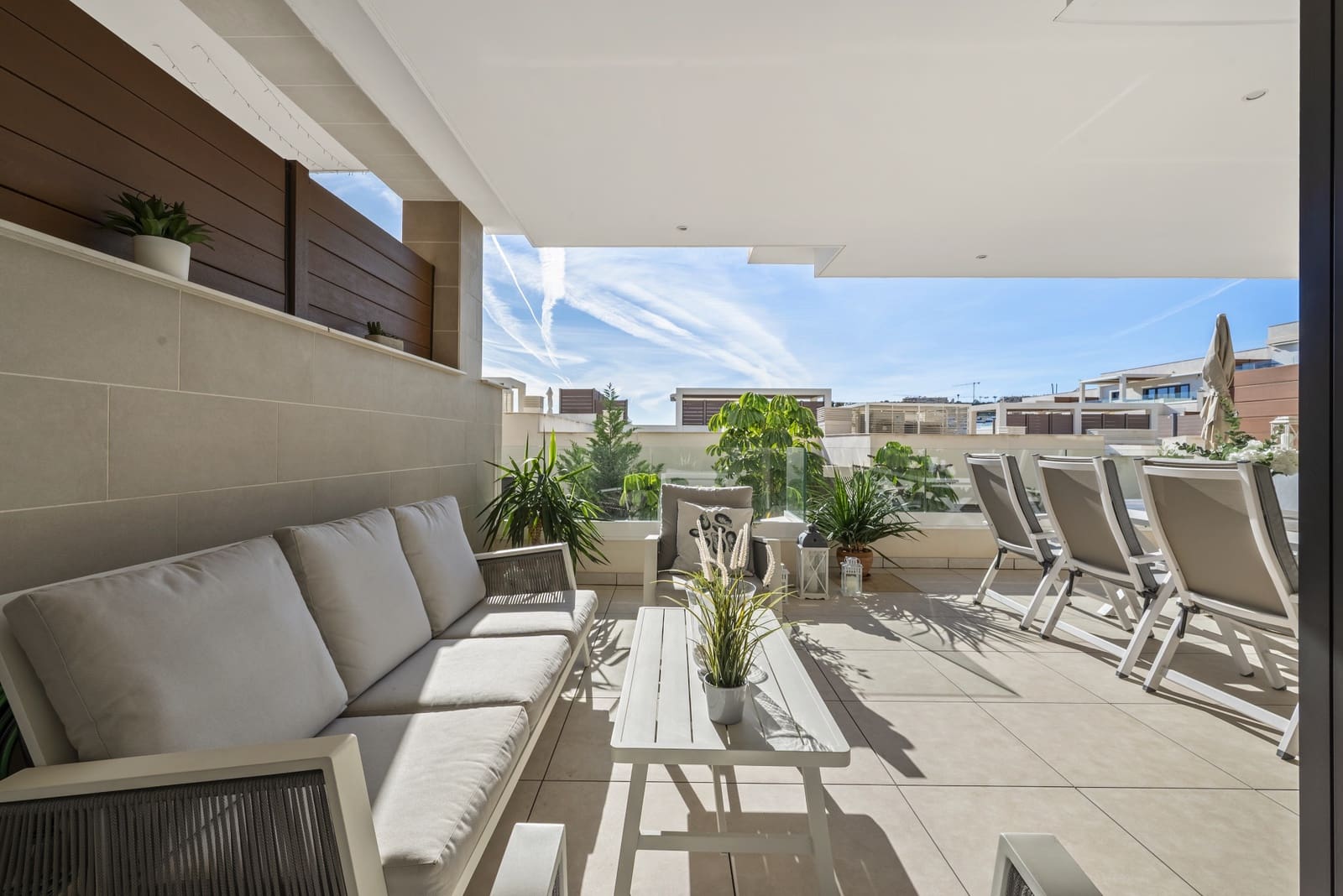 2 sypialnia Apartament na sprzedaż w La Cala de Mijas z basenem garażem - 595 000 € (Ref: 9413453)