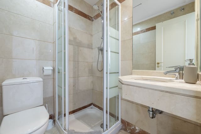 2 soverom Leilighet til salgs i La Cala de Mijas, Mijas med svømmebasseng garasje - € 265 000 (Ref: 9422177)