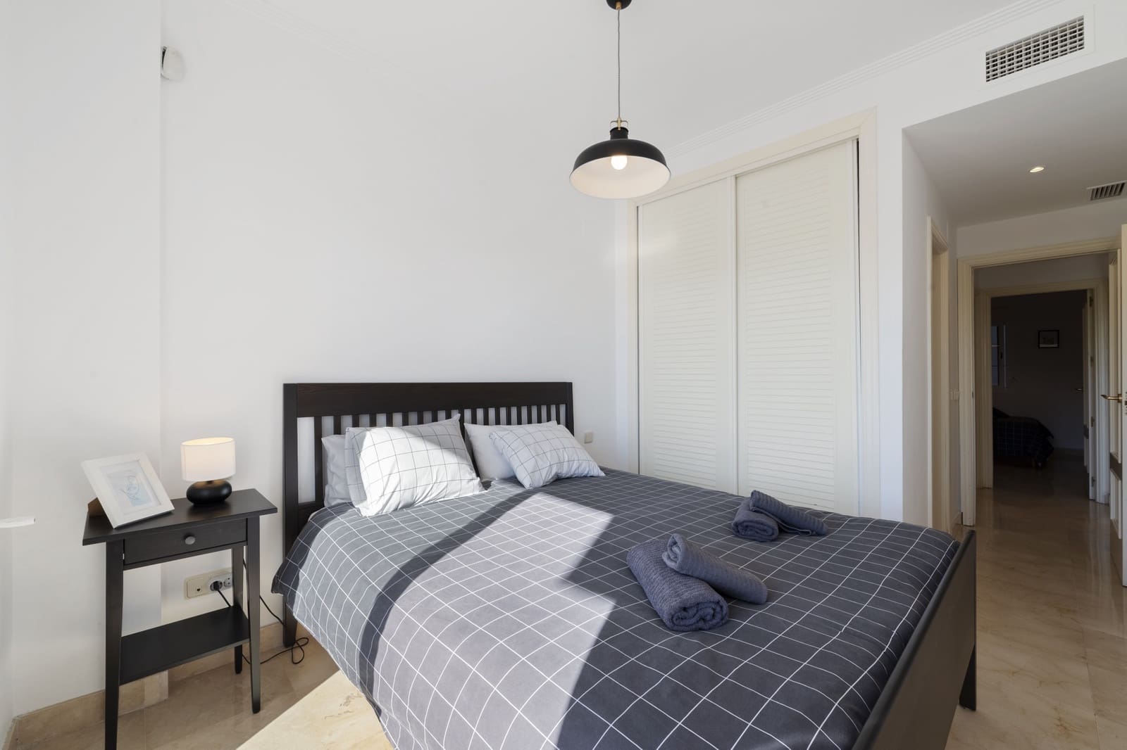 2 soveværelse Lejlighed til salg i La Cala de Mijas med swimmingpool garage - € 265.000 (Ref: 9422177)