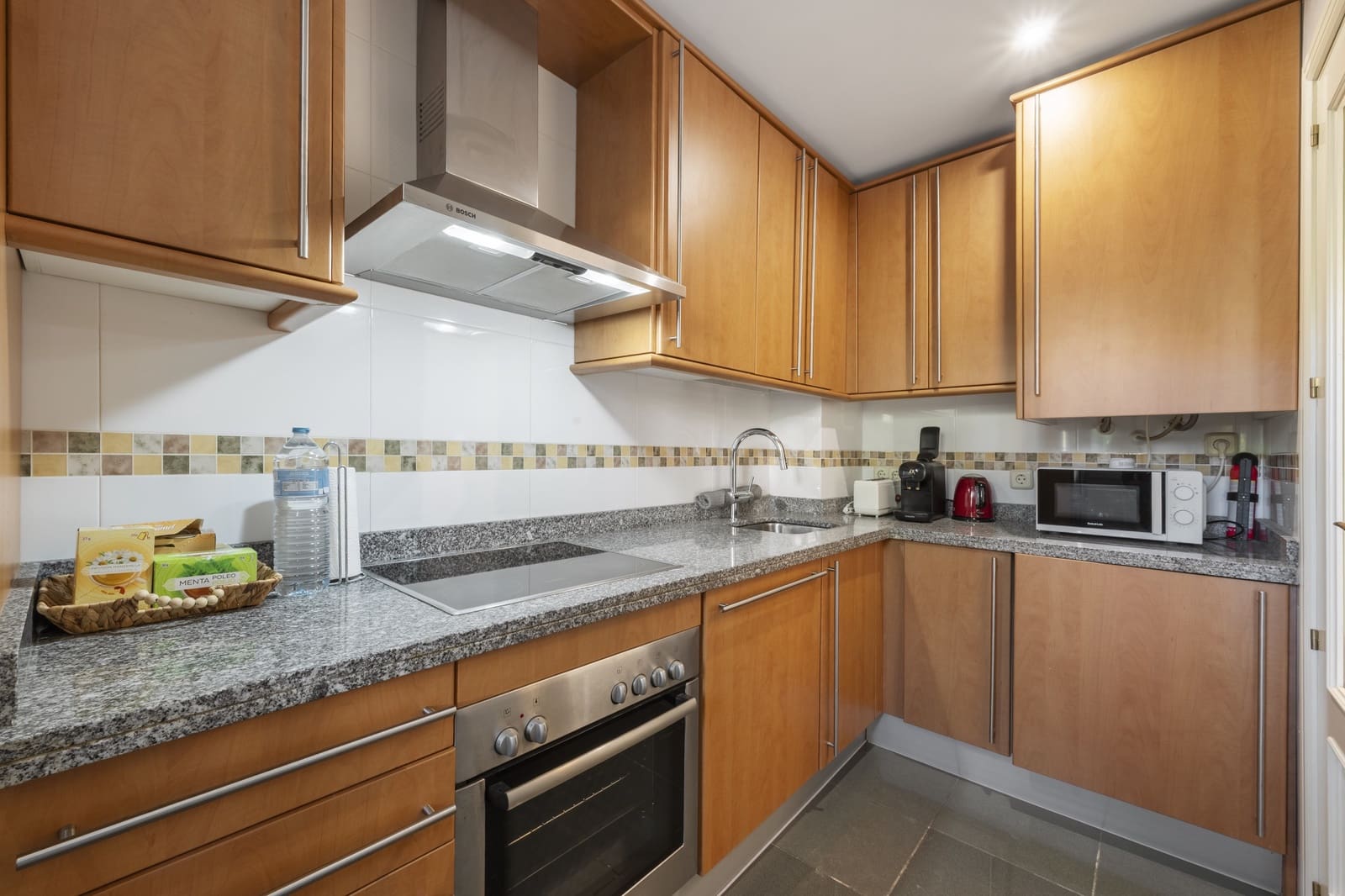 2 soveværelse Lejlighed til salg i La Cala de Mijas med swimmingpool garage - € 265.000 (Ref: 9422177)