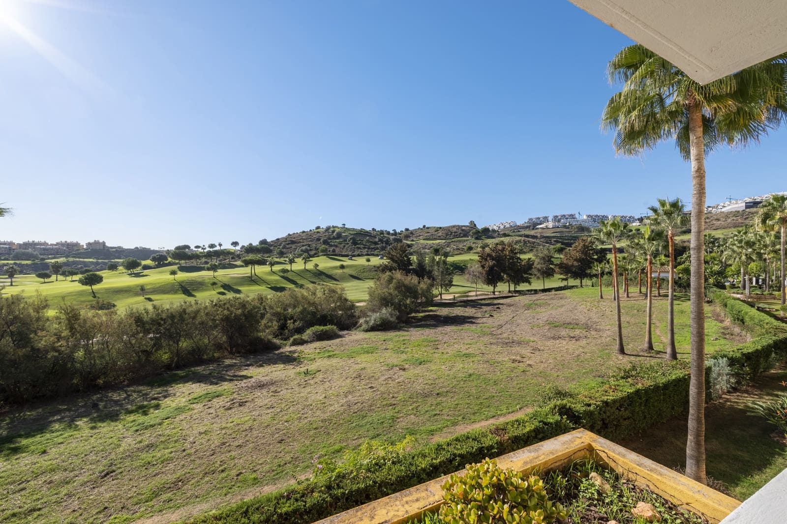 2 soveværelse Lejlighed til salg i La Cala de Mijas med swimmingpool garage - € 265.000 (Ref: 9422177)