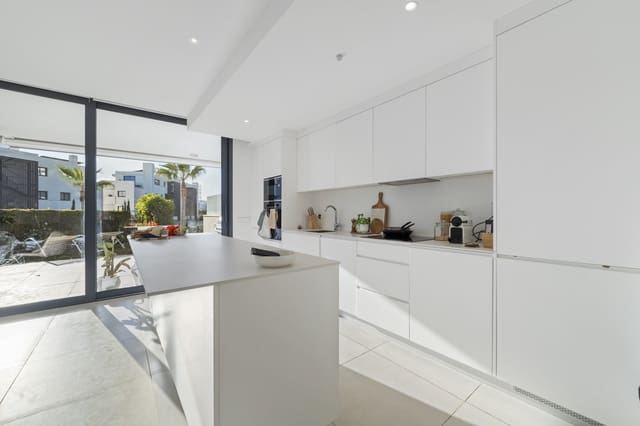 2 chambre Appartement à vendre à El Higuerón, Fuengirola avec piscine garage - 599 000 € (Ref: 9430718)