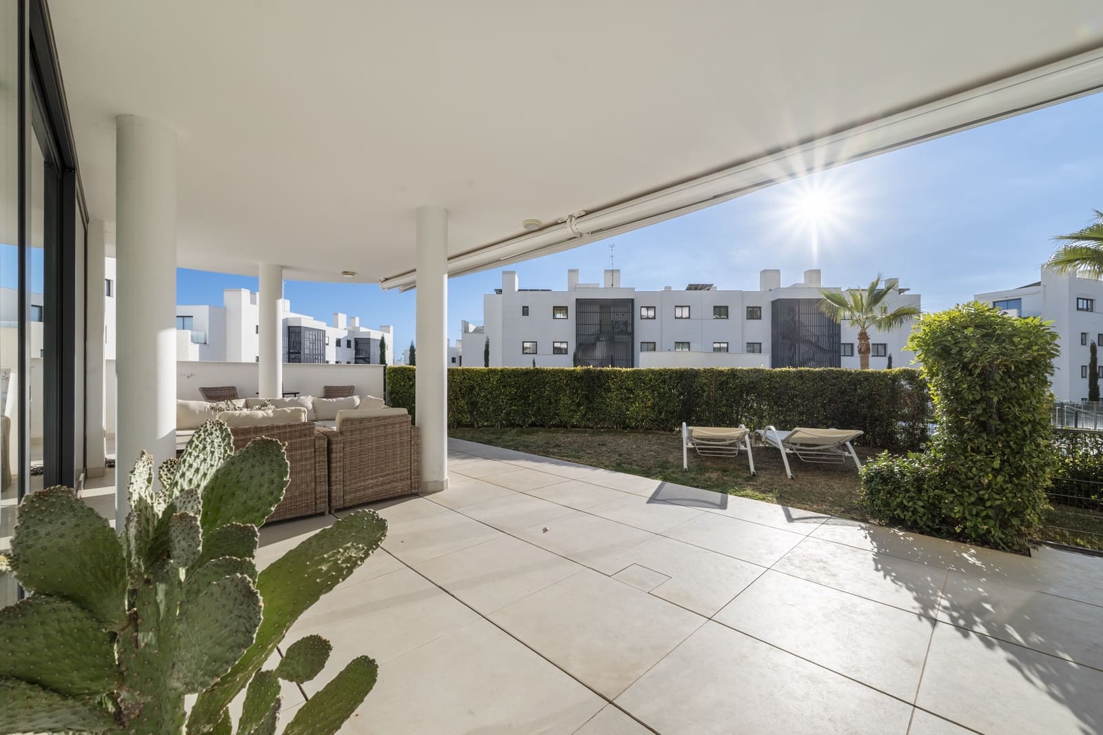 2 sovrum Lägenhet till salu i Fuengirola med pool garage - 599 000 € (Ref: 9430718)