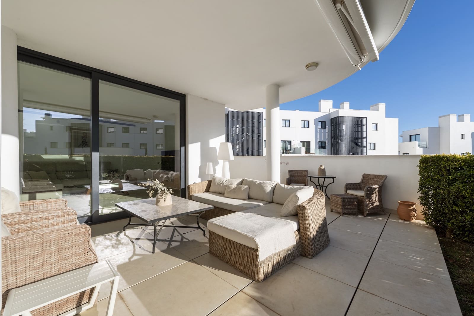 2 sovrum Lägenhet till salu i Fuengirola med pool garage - 599 000 € (Ref: 9430718)