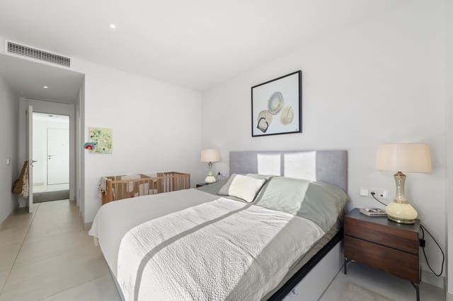 2 bedroom Apartment for sale in El Higuerón, Fuengirola with pool garage - € 575,000 (Ref: 9430718)