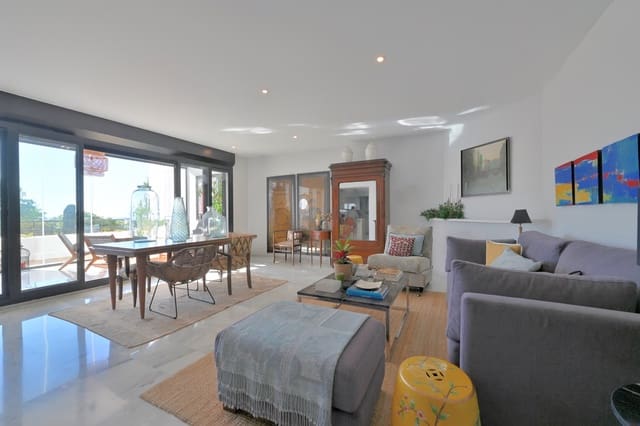 4 chambre Maison de Ville à vendre à Calahonda, Mijas avec piscine garage - 655 000 € (Ref: 9430719)