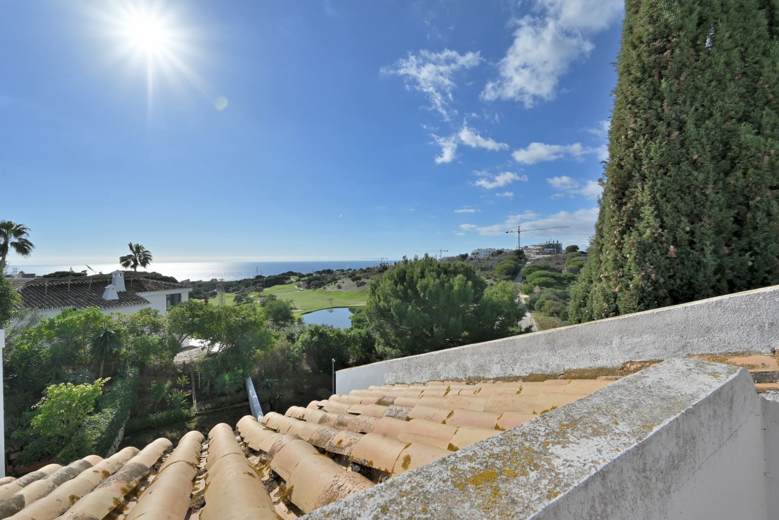 4 chambre Maison de Ville à vendre à Calahonda avec piscine garage - 655 000 € (Ref: 9430719)