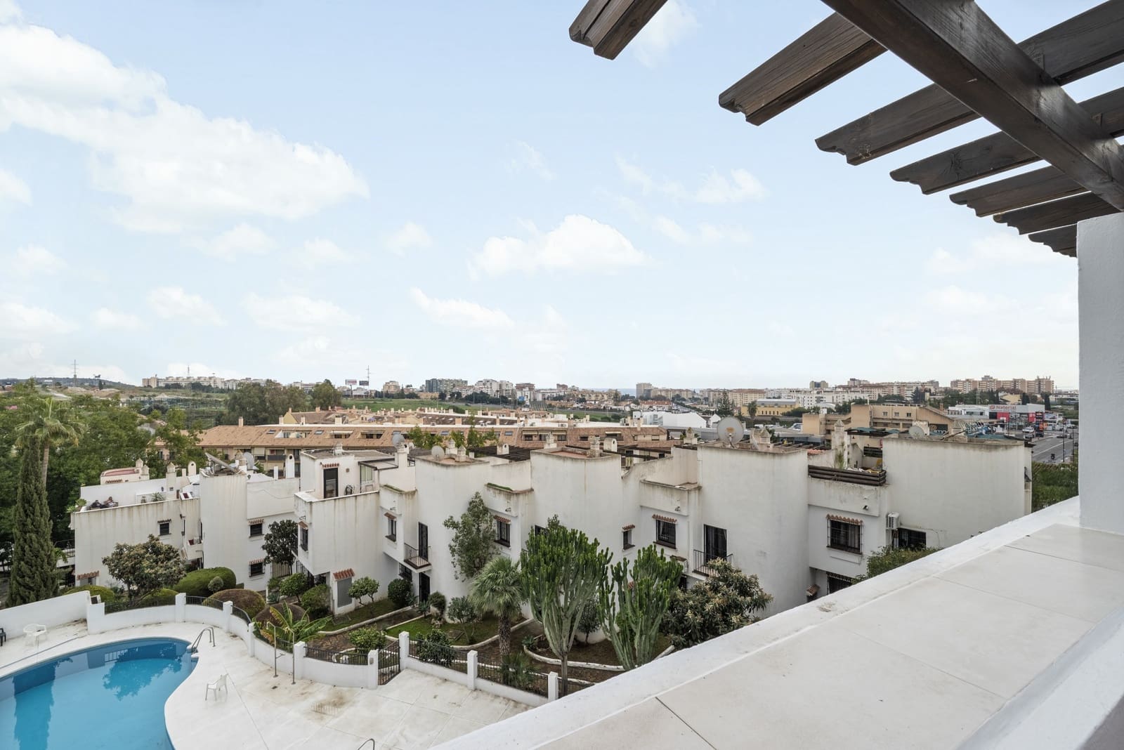 3 chambre Maison de Ville à vendre à Mijas Costa avec piscine garage - 340 000 € (Ref: 9451706)